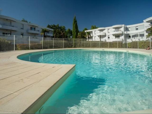 Vente Appartement 1 pièce 30 m2 Gradignan
