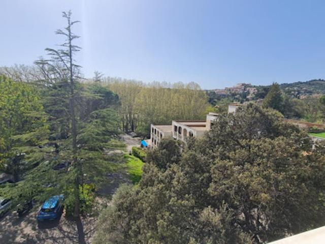 Vente Appartement 1 pièce 30 m2 Gréoux les Bains