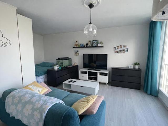 Vente Appartement 1 pièce 30 m2 Le Plessis Trévise