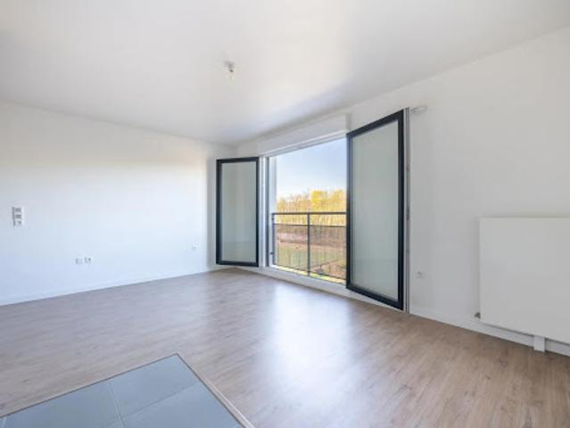 Vente Appartement 1 pièce 30 m2 Poissy