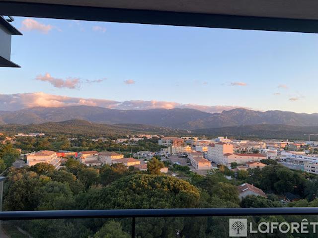 Vente Appartement 1 pièce 30 m2 Porto Vecchio