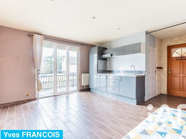 Vente Appartement 1 pièce 30 m2 Sainte genevieve des bois