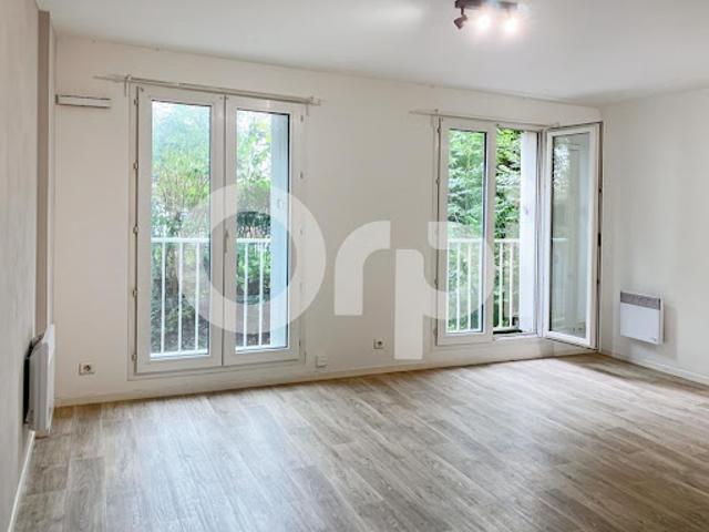 Vente Appartement 1 pièce 30 m2 Senlis