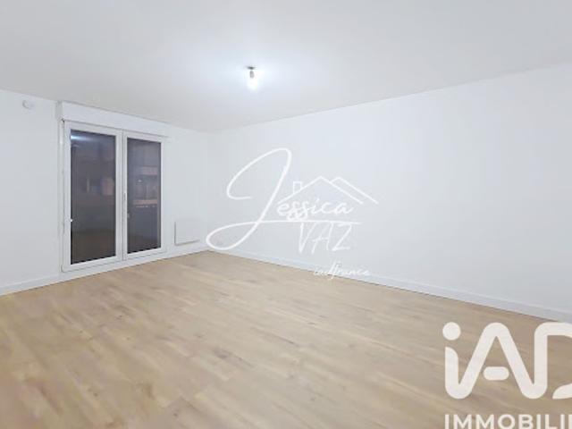 Vente Appartement 1 pièce 30 m2 Villepinte