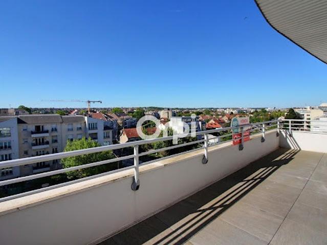 Vente Appartement 1 pièce 30 m2 Viry chatillon