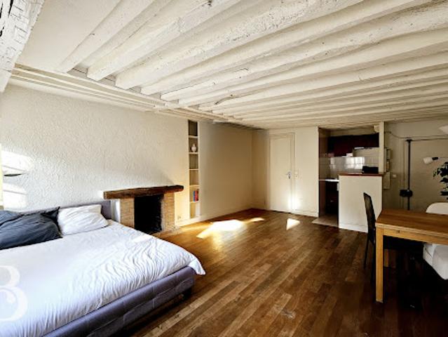 Vente Appartement 1 pièce 30.2 m2 Paris 3ème