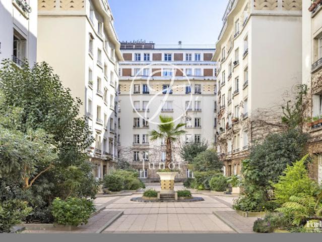 Vente Appartement 1 pièce 30.87 m2 Paris 7ème