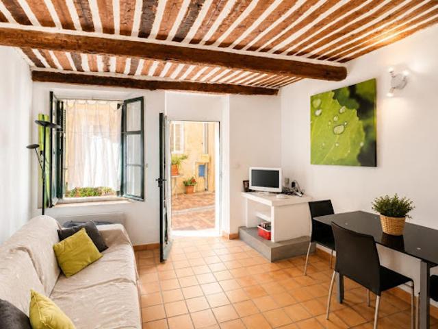 Vente Appartement 1 pièce 31 m2 Cassis