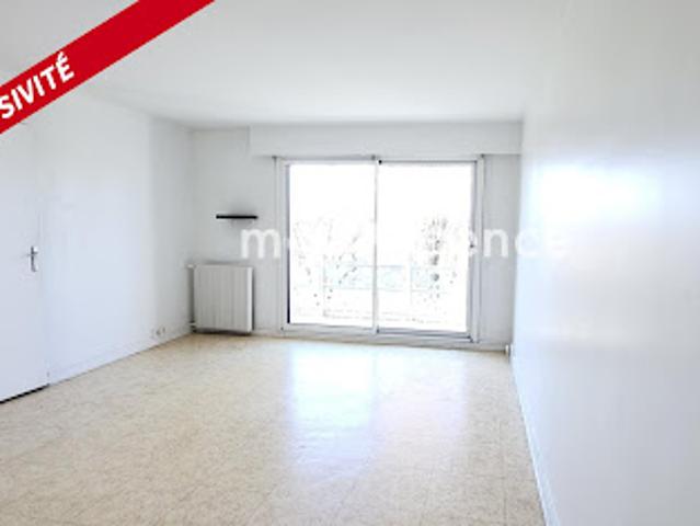 Vente Appartement 1 pièce 31 m2 Combs la Ville