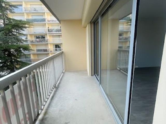Vente Appartement 1 pièce 31 m2 Reims