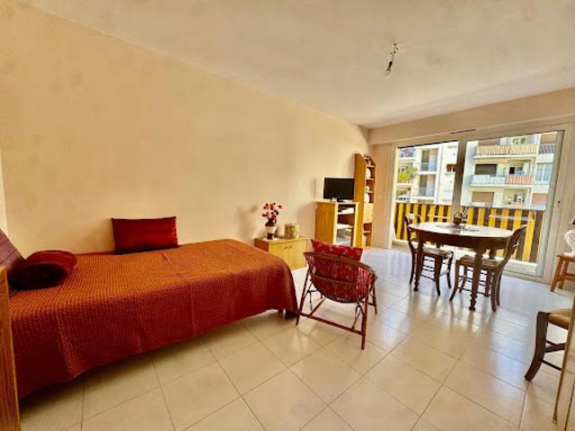 Vente Appartement 1 pièce 32 m2 Nice