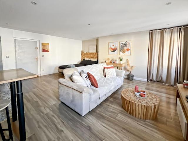 Vente Appartement 1 pièce 32 m2 Frejus