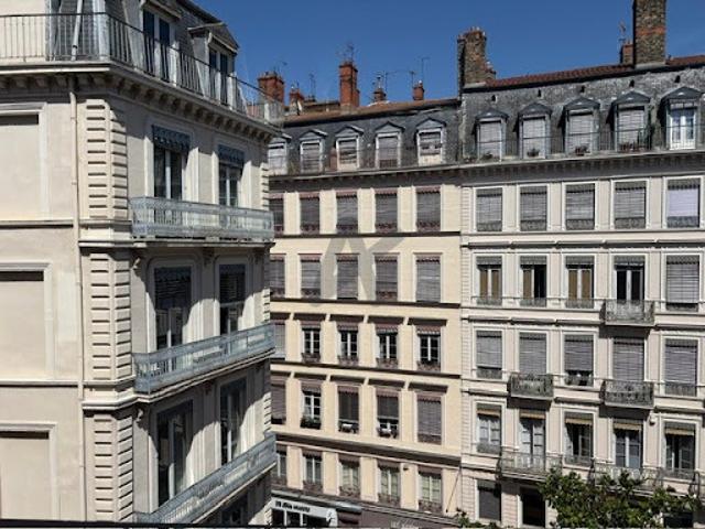Vente Appartement 1 pièce 32 m2 Lyon 2ème