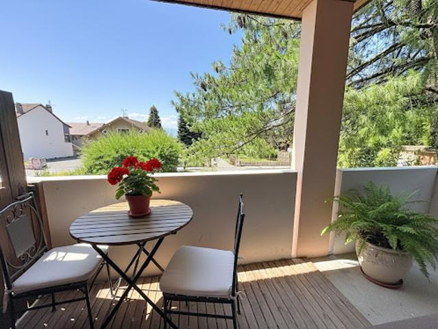 Vente Appartement 1 pièce 32 m2 Saint Cergues