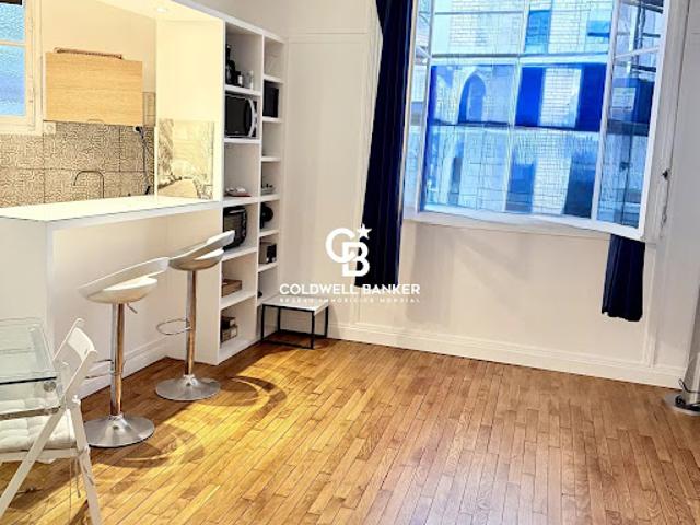 Vente Appartement 1 pièce 32.48 m2 Paris 18ème