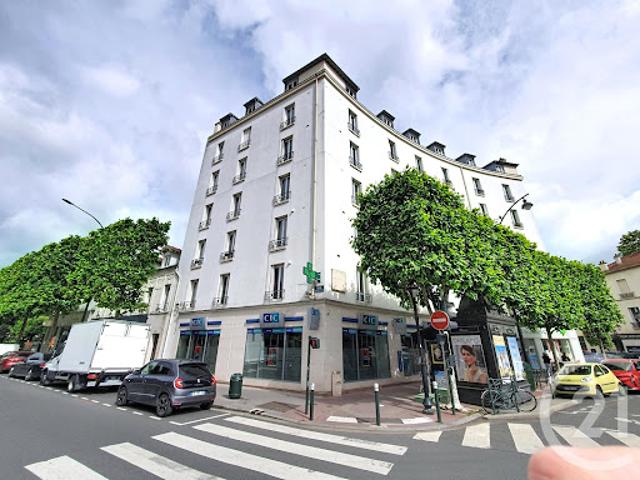 Vente Appartement 1 pièce 32.42 m2 La Garenne Colombes