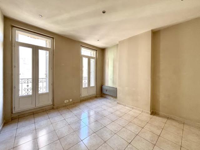 Vente Appartement 1 pièce 33 m2 Marseille 1er