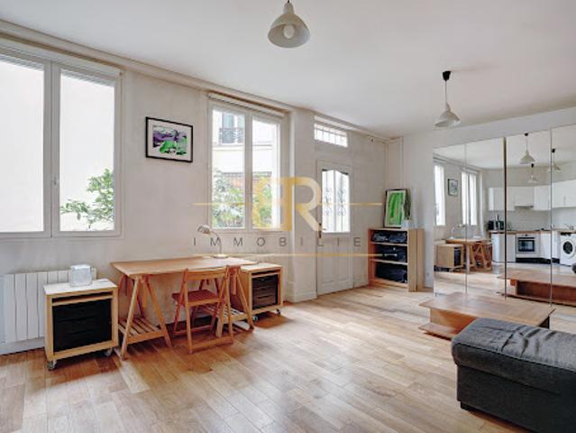 Vente Appartement 1 pièce 33 m2 Paris 2ème