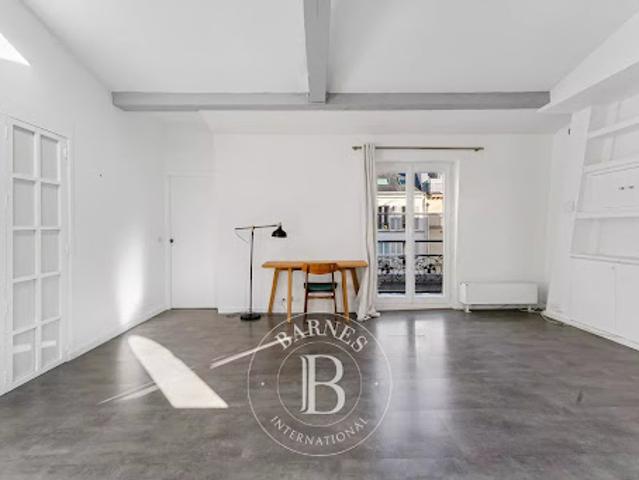 Vente Appartement 1 pièce 33.94 m2 Paris 7ème