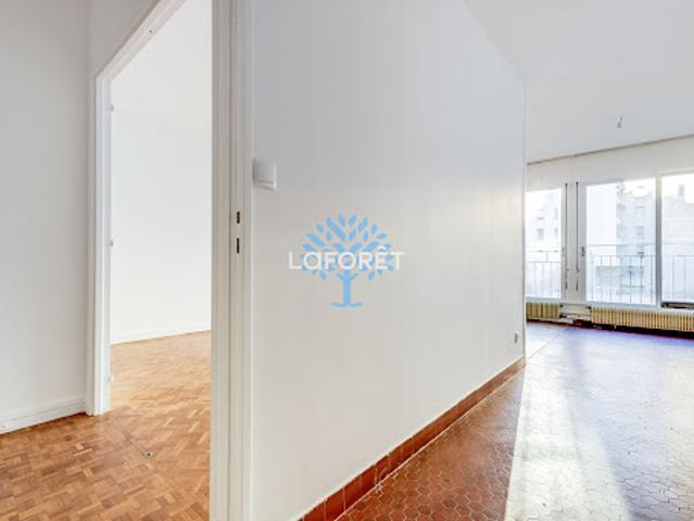 Vente Appartement 1 pièce 47.58 m2 Paris 11ème