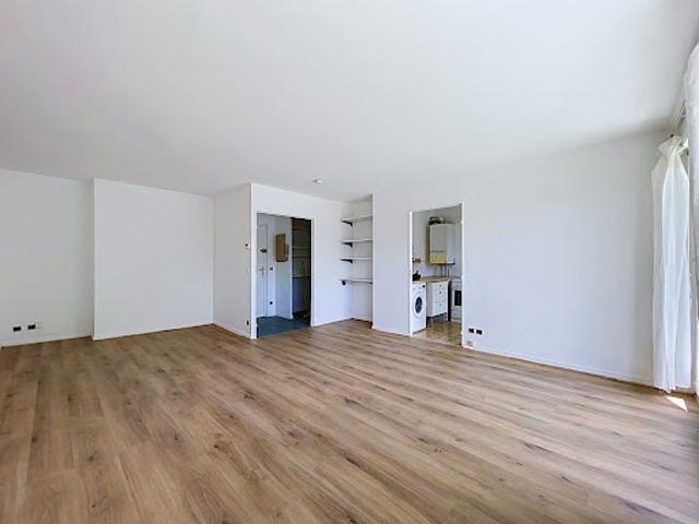 Vente Appartement 1 pièce 42 m2 Montigny le Bretonneux