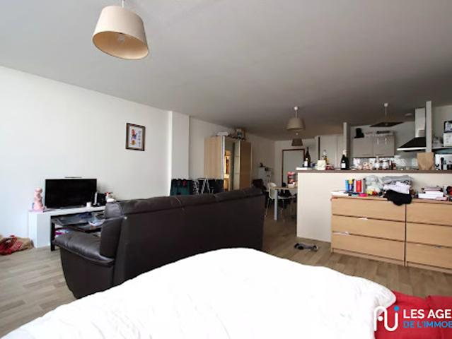 Vente Appartement 1 pièce 55.83 m2 Orleans