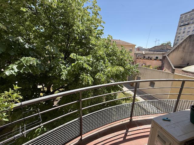 Vente Appartement 1 pièce 58 m2 Nimes