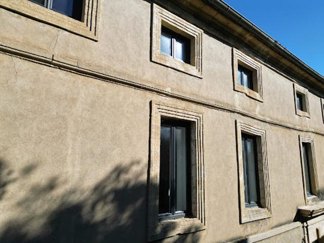 Vente Appartement 1 pièce 69 m2 Remoulins
