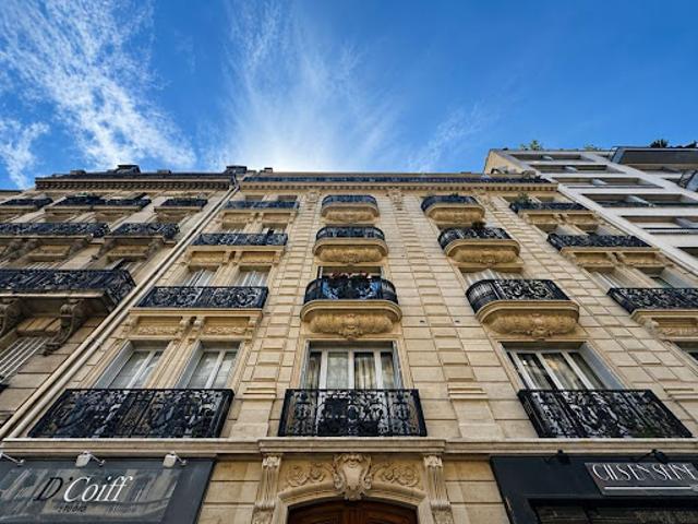 Vente Appartement 1 pièce 7.55 m2 Paris 17ème