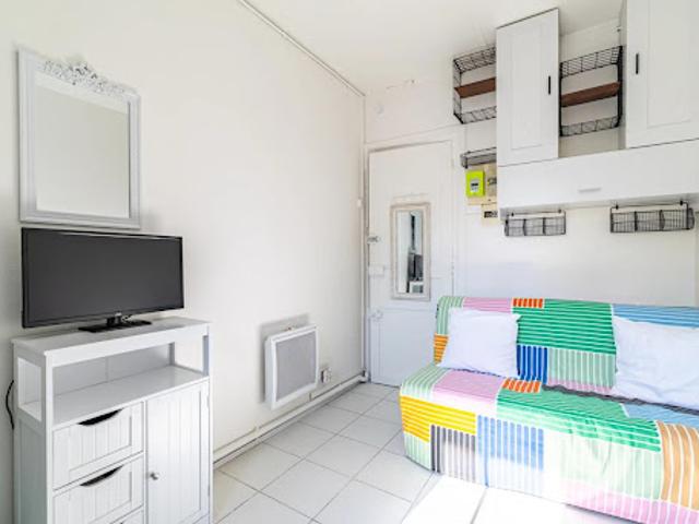 Vente Appartement 1 pièce 8.8 m2 Paris 17ème