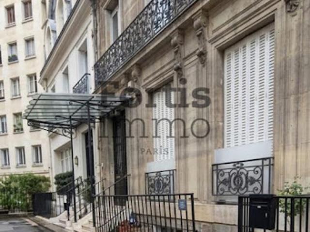 Vente Appartement 1 pièce 9.28 m2 Paris 16ème