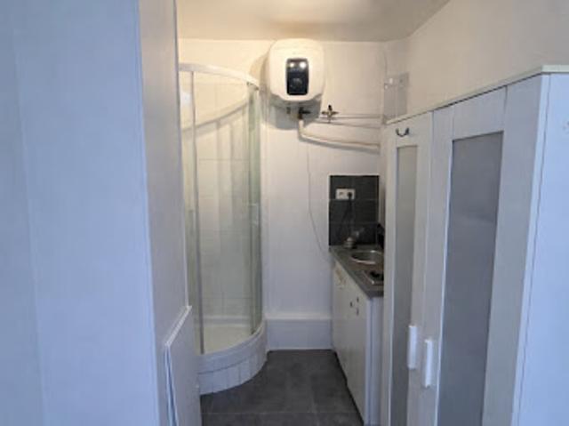 Vente Appartement 1 pièce 9.2 m2 Paris 17ème