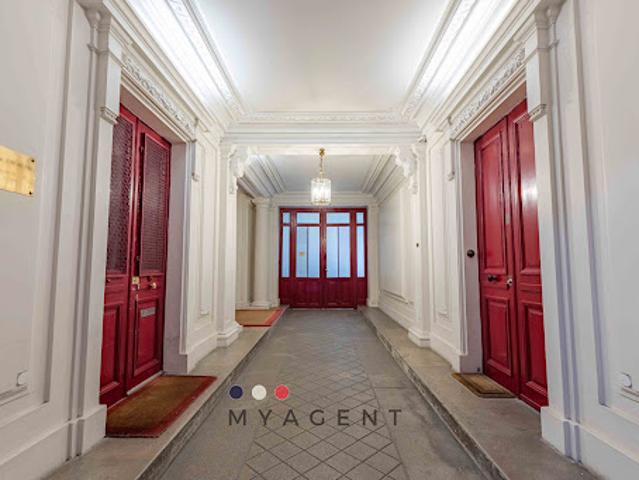 Vente Appartement 1 pièce 9.5 m2 Paris 9ème