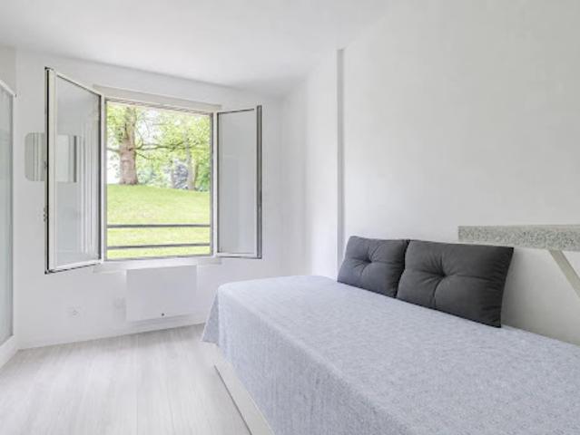 Vente Appartement 1 pièce 9 m2 Sceaux
