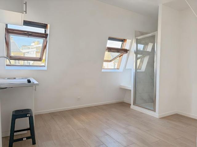 Vente Appartement 1 pièce 9 m2 Paris 16ème