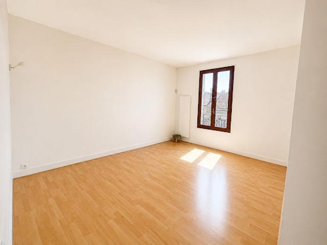 Vente Appartement 2 pièces 43.61 m2 Nanterre