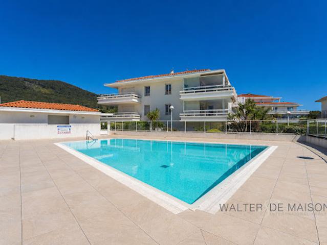 Vente Appartement 2 pièces 43.18 m2 Carqueiranne