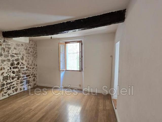 Vente Appartement 2 pièces 43 m2 Hyeres