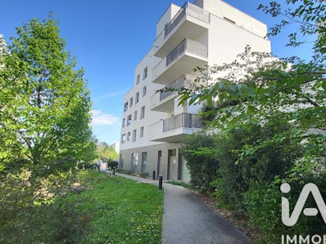 Vente Appartement 2 pièces 43 m2 Saint Priest