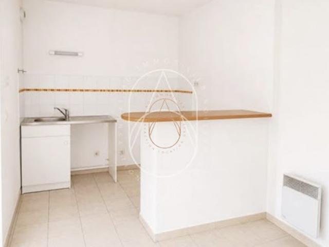 Vente Appartement 2 pièces 40.2 m2 Nimes