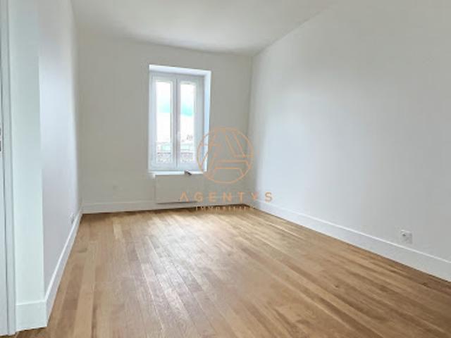 Vente Appartement 2 pièces 40 m2 La Varenne Saint Hilaire
