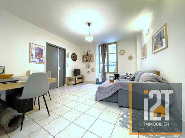 Vente Appartement 2 pièces 40 m2 Nimes