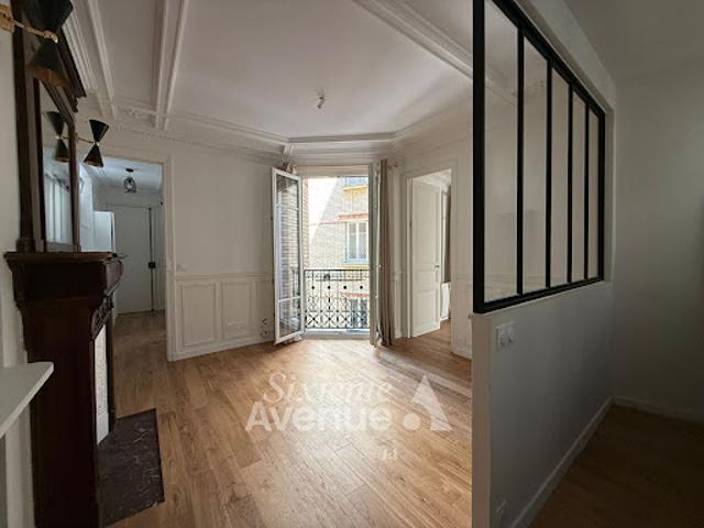 Vente Appartement 2 pièces 40 m2 Paris 18ème