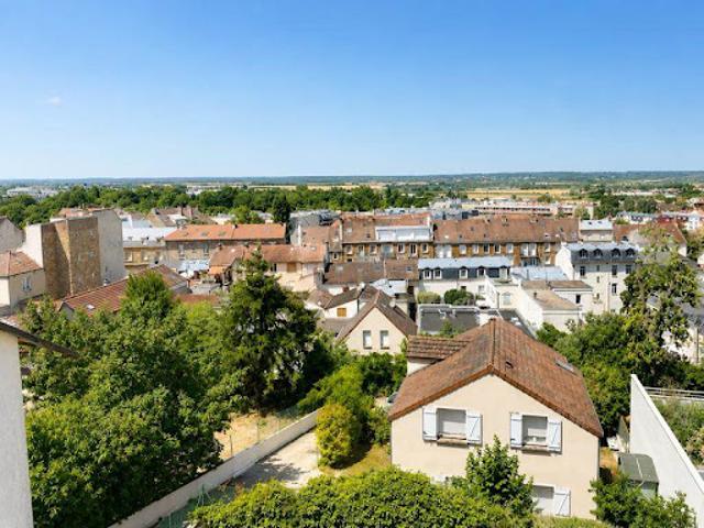 Vente Appartement 2 pièces 40 m2 Saint Cyr l'Ecole