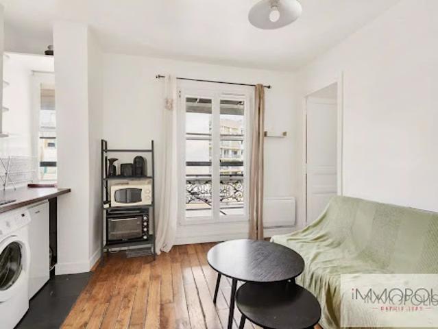 Vente Appartement 2 pièces 41.9 m2 Paris 18ème