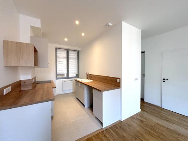 Vente Appartement 2 pièces 38.3 m2 Lyon 4ème