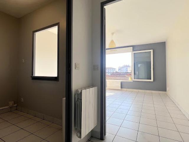Vente Appartement 2 pièces 41 m2 Lyon 4ème