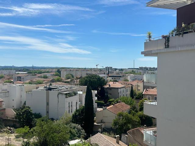 Vente Appartement 2 pièces 41 m2 Nimes