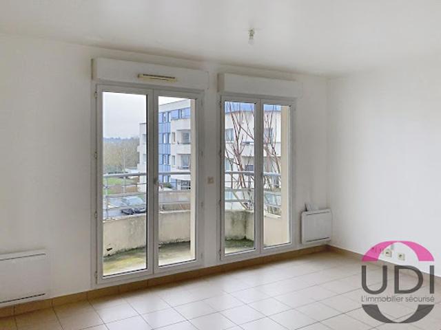 Vente Appartement 2 pièces 42.92 m2 Corbeil Essonnes