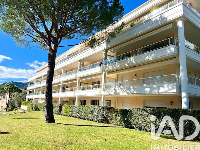 Vente Appartement 2 pièces 42 m2 Mandelieu la Napoule